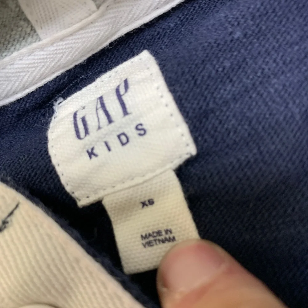 Gap Kids Hoodie Boys XS Multicolor Colorblock Henley Neck Side Slit High Low Hem